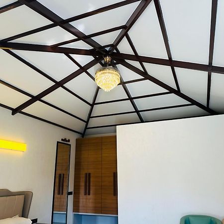 Srk Farm And Resort Anjar Exterior foto